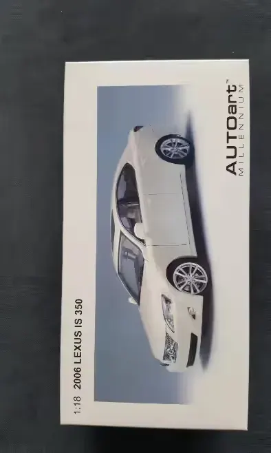 lexus 1s 350 autoart 1:18 — praca twórcy maciej na Freshwall Marketplace