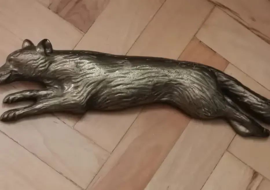 Lis. Lokomotywa angielska klasy Hunt LNER Fox. Kolekcjonerski. — praca twórcy Bożena na Freshwall Marketplace