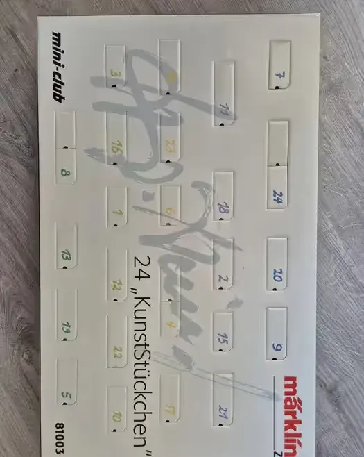 Märklin 81003 – Kompletna kolekcja 24 unikalnych wagonów w gablotce — praca twórcy Michał na Freshwall Marketplace