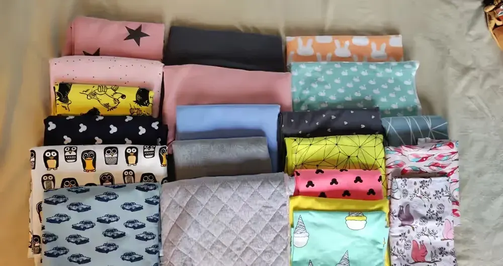 Materiały - dzianina, dresówka — praca twórcy Agnieszka na Freshwall Marketplace