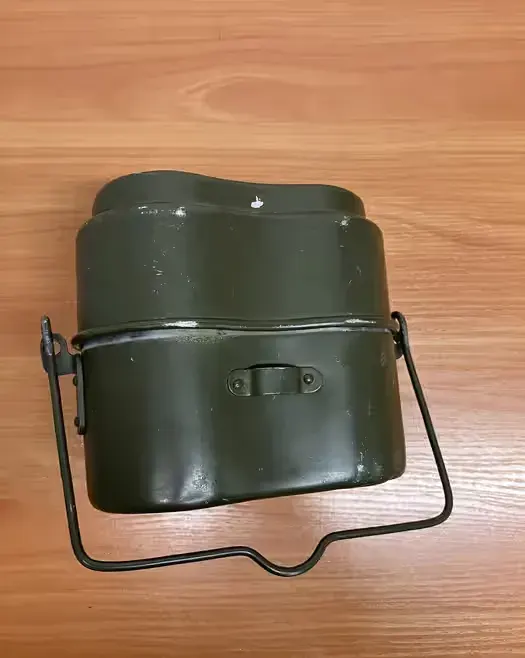 Menażka wojskowa cena za 3 sztuki dostawa gratis — praca twórcy Jack na Freshwall Marketplace