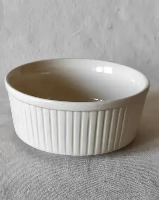 Miseczka salaterka porcelit Mirostowice okres PRL — praca twórcy Wojtek na Freshwall Marketplace