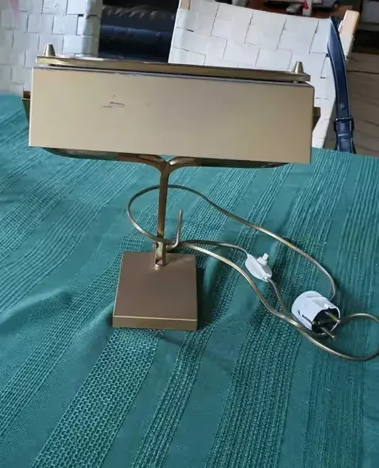 Mosiężna lampa fortepianowa — praca twórcy Jerzy na Freshwall Marketplace