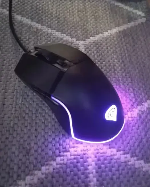 Mysz Genesis Krypton 220 — praca twórcy Sigma Boy na Freshwall Marketplace