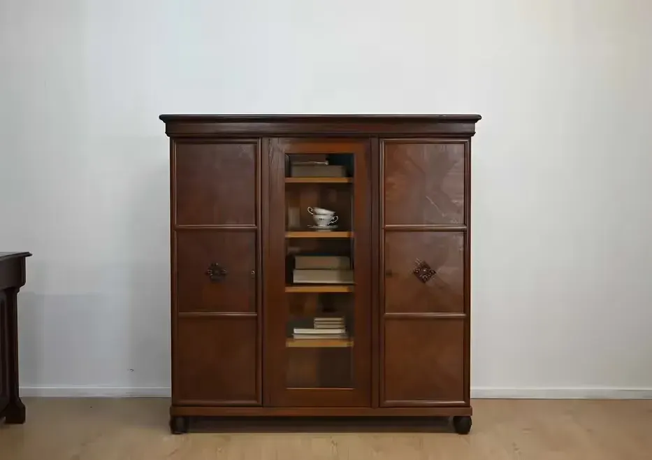 niska 139cm witryna międzywojenna s061704 — praca twórcy Joanna na Freshwall Marketplace