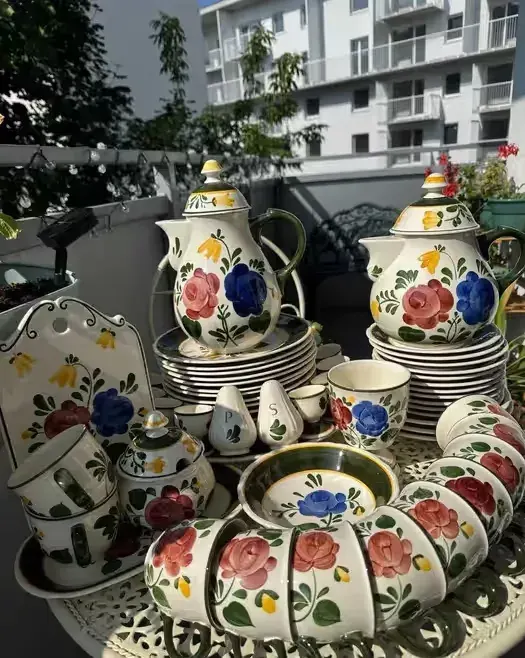 Ogromny serwis Villeroy & Boch Bauernblume vintage (Ponad 60 el.) unikat — praca twórcy deltaoreh na Freshwall Marketplace