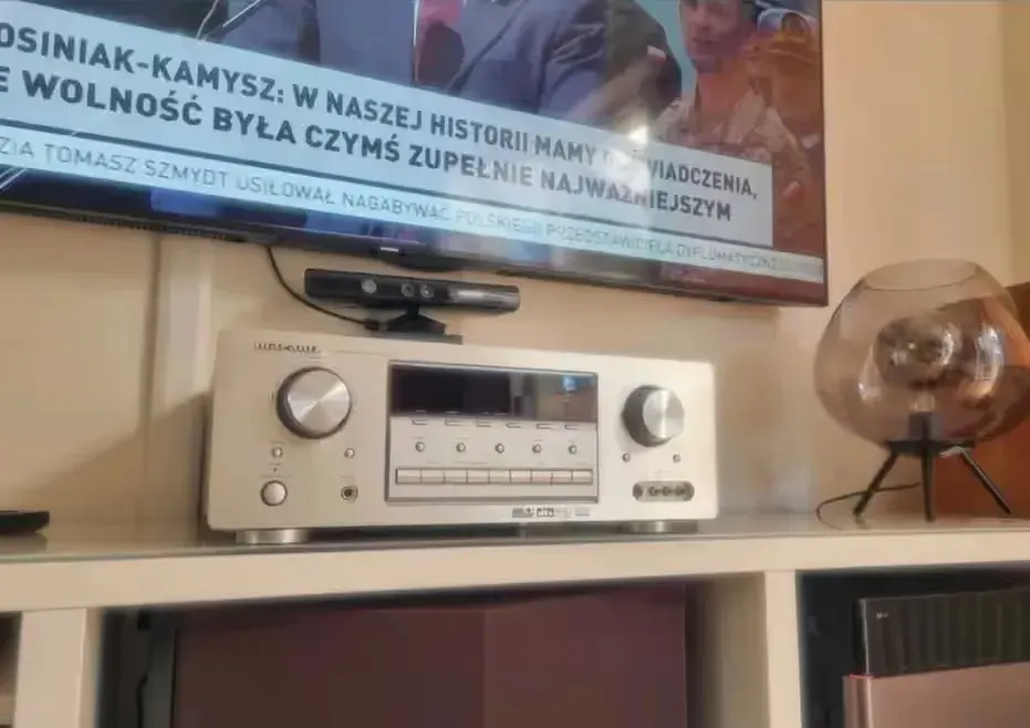 OKAZJA Wzmacniacz amplituner tuner pre out Marantz sr5400 — praca twórcy Maria na Freshwall Marketplace