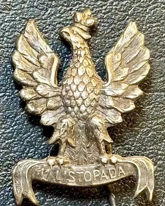 Orzełek Patriotyczny 11 Listopada II RP wpinka — praca twórcy AntykwariatCzasu na Freshwall Marketplace