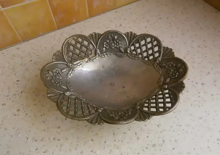 Patera miedziana z nóżkami 27cmx19cm — praca twórcy Tomek na Freshwall Marketplace