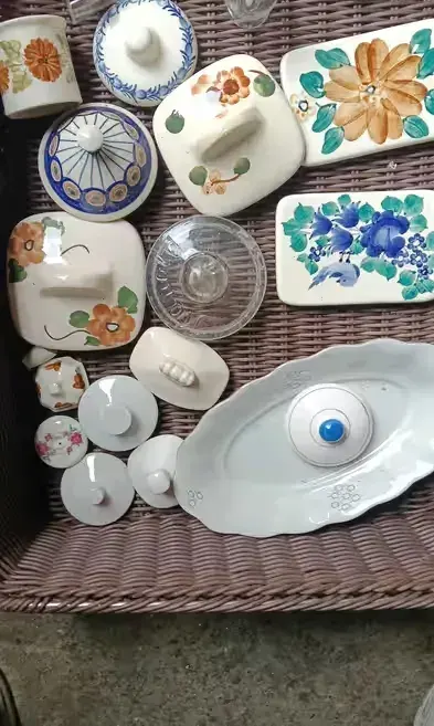 Pokrywki Ceramiczne i szklaneKuchenne -Okres PRL — praca twórcy Alex na Freshwall Marketplace