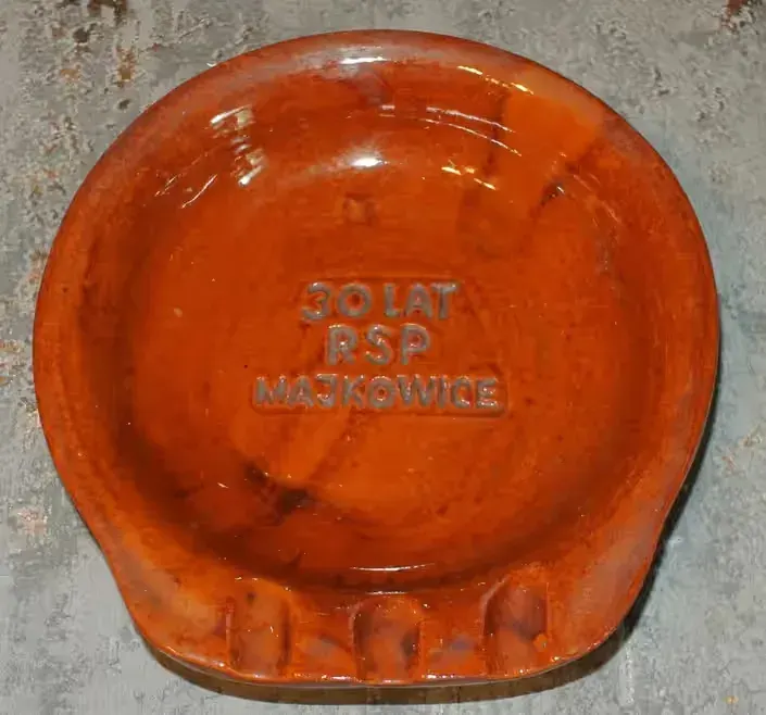 Popielniczka - 30 lat RSP - Majkowice — praca twórcy Grzegorz na Freshwall Marketplace