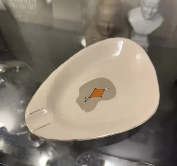 Popielniczka karciana brydżowa od zestawu chodzież serwis prl porcelan — praca twórcy Bartosz na Freshwall Marketplace