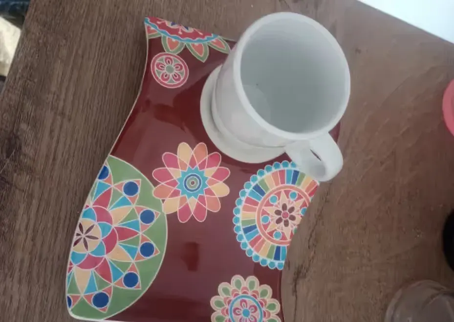 Porcelana zestaw — praca twórcy Potiomkin na Freshwall Marketplace