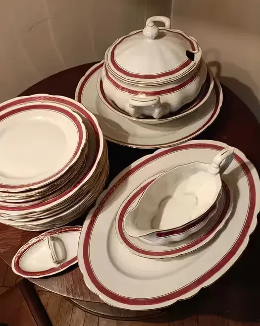 Serwis porcelanowy obiadowy Ćmielów PRL — praca twórcy Mirka na Freshwall Marketplace