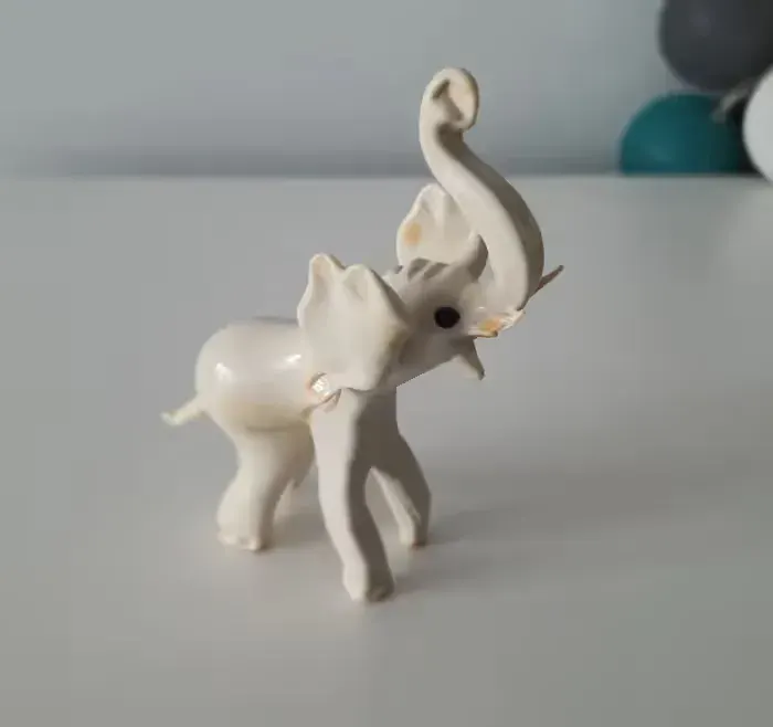 Słoń * na szczęście * słonik figurka szklana hand made szkło  NOWA — praca twórcy Anna na Freshwall Marketplace