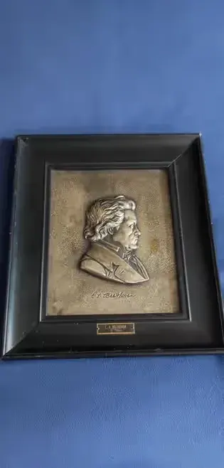 Stary relief rzeźba metal Beethoven XIXw — praca twórcy Kasia na Freshwall Marketplace