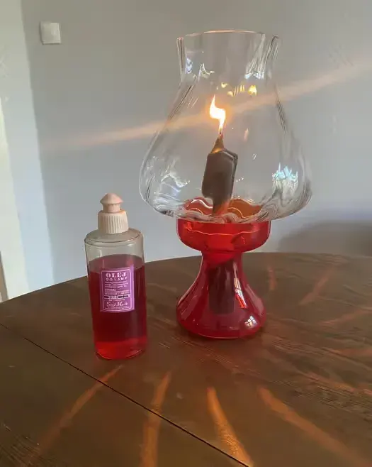 Szklana lampa oliwna/naftowa — praca twórcy Baśka od Staśka na Freshwall Marketplace