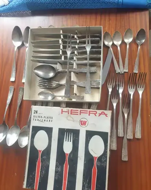 Sztućce Hefra wzór wschodni 24 sztuki komplet — praca twórcy Zenek Zalewski na Freshwall Marketplace