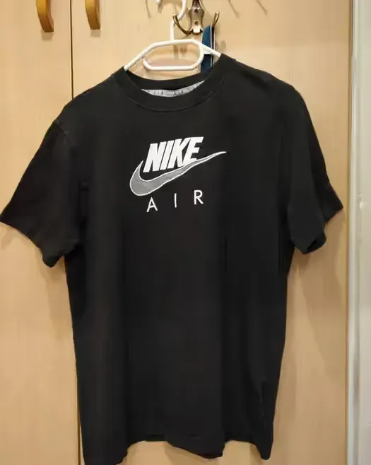 t-shirt Nike central logo(unisex) — praca twórcy Andrzej na Freshwall Marketplace