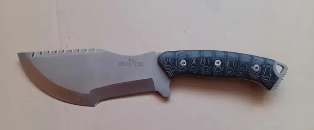 Tracker nóż Jeo-Tec nr 51. — praca twórcy Przemek M. na Freshwall Marketplace