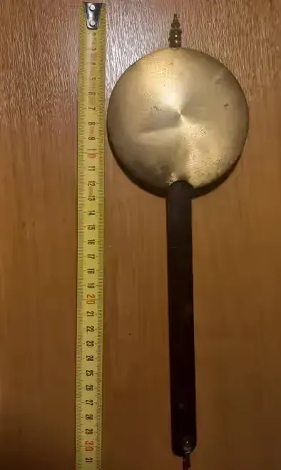 Wahadło starego zabytkowego zegara około 31 cm — praca twórcy Marzena na Freshwall Marketplace