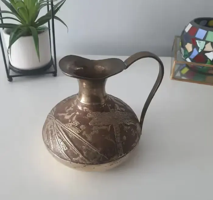 Wazon dzbanek mosiężny retro vintage lata 60-te Indie — praca twórcy Anna na Freshwall Marketplace