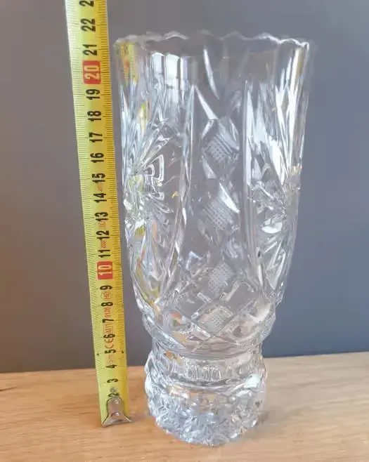 Wazon kryształowy 21cm — praca twórcy Abril na Freshwall Marketplace