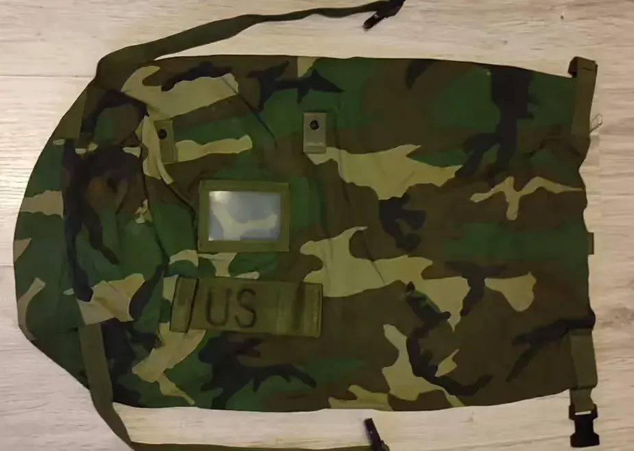 Worek us army woodland NBC (312) — praca twórcy Jacek wroclaw gma na Freshwall Marketplace