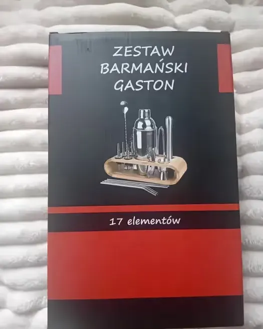 Zestaw barmański — praca twórcy Pavollozzo na Freshwall Marketplace