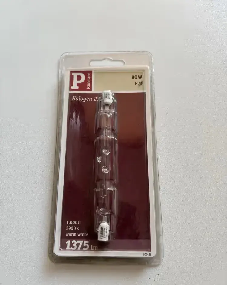 Żarówka halogen 230 80W 1375 lm — praca twórcy Rafał na Freshwall Marketplace