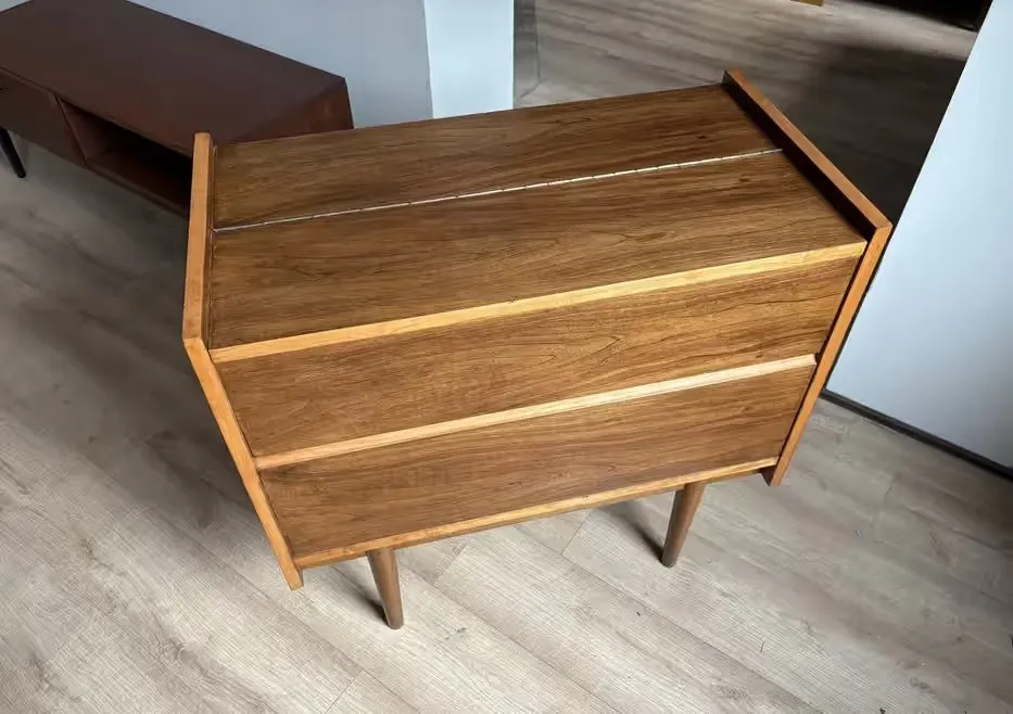 Komoda barek bielizniarka prl vintage 60'  Bytomskie Fabryki  okazja — praca twórcy Karol S. na Freshwall Marketplace