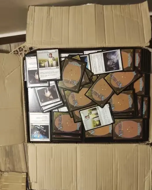 Magic the gathering - pudło 21kg — praca twórcy Damian D. na Freshwall Marketplace