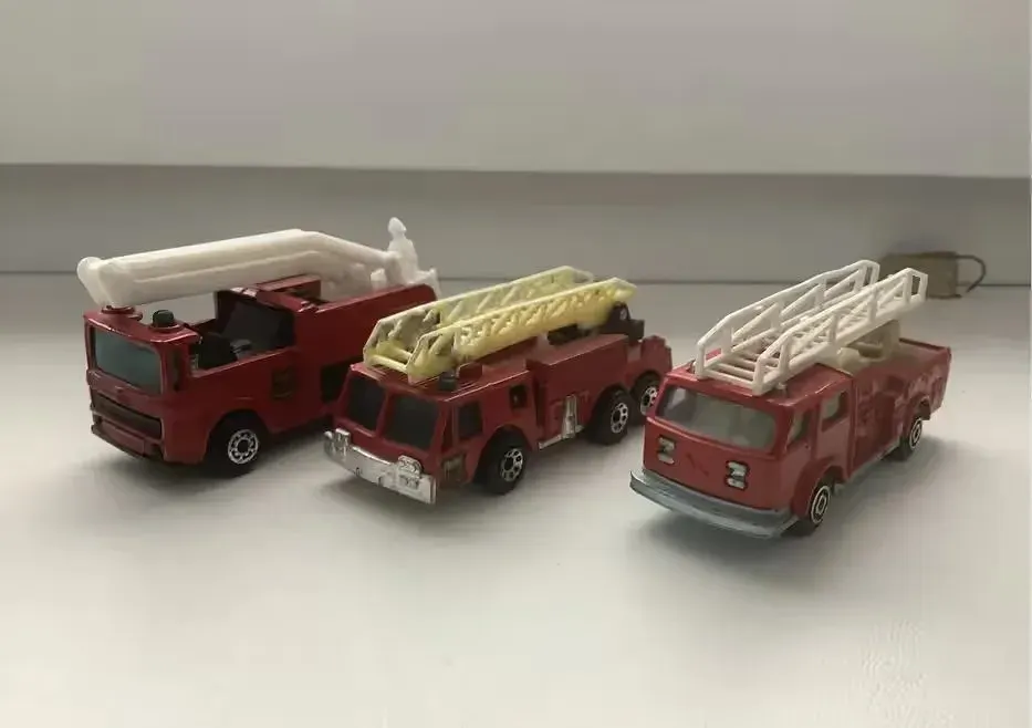 Matchbox Majorette straż pożarna — praca twórcy Daniel R. na Freshwall Marketplace
