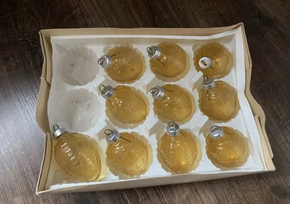 Bombki ozdoby choinkowe PRL GDR vintage cytryny — praca twórcy Marlena na Freshwall Marketplace