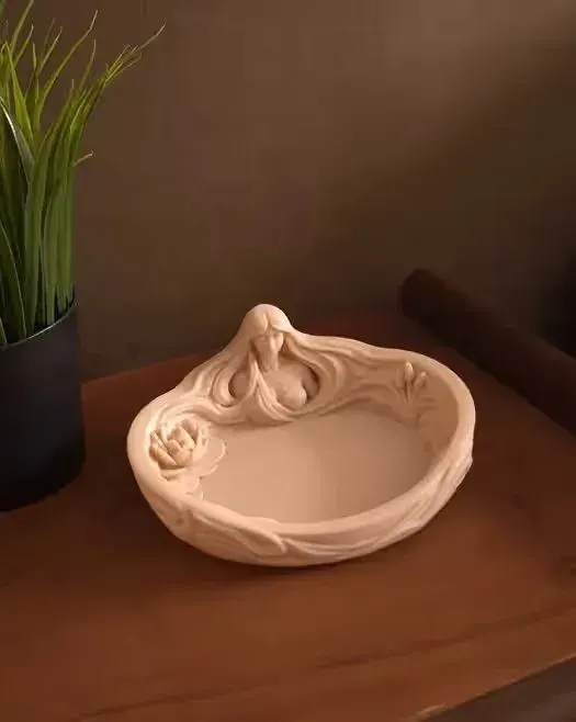 Podstawka na biżuterię | kobieta kwiat | różne kolory — praca twórcy ProDruk3D na Freshwall Marketplace