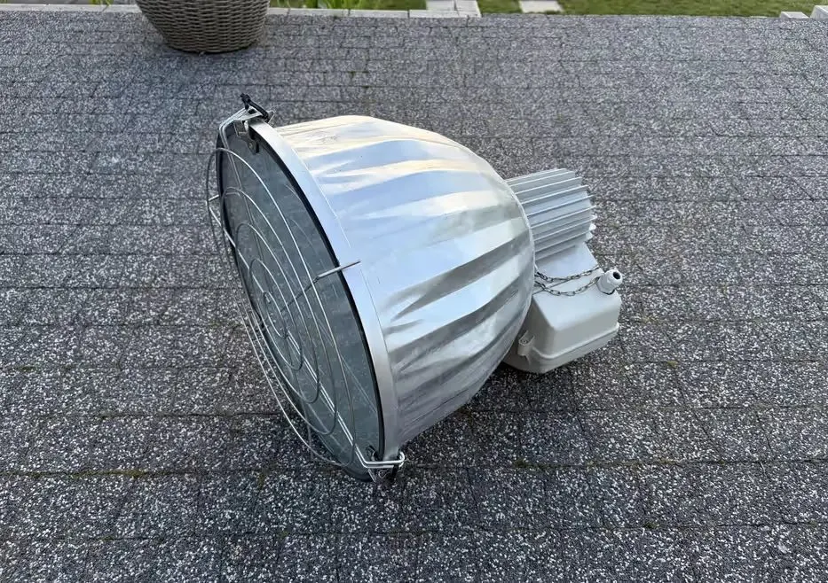 Lampa loftowa dobrej jakosci — praca twórcy Marcin na Freshwall Marketplace