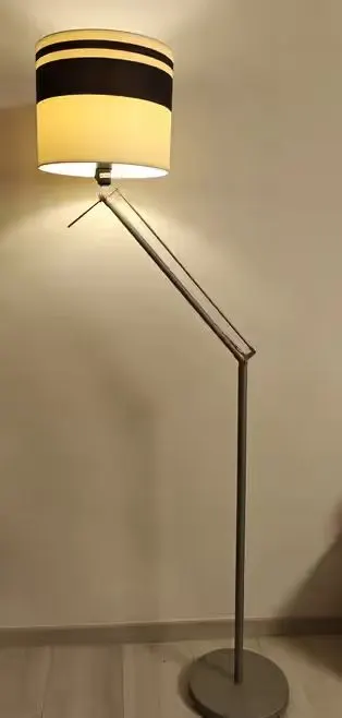 Lampa podłogowa IKEA SAMTID – regulowana, stan bardzo dobry — praca twórcy Joanna na Freshwall Marketplace