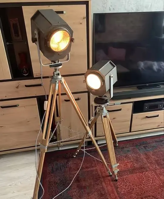 Lampa podlogowa loft vintage industrial prl — praca twórcy Jacek na Freshwall Marketplace