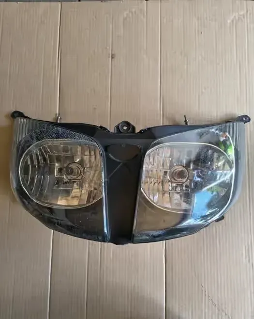 Lampa, reflektor przód FJR 1300 06-12 — praca twórcy Krzysiek na Freshwall Marketplace