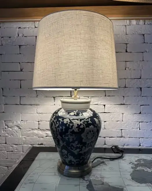 Lampa stołowa do sypialni duża Hamton PR Home ceramika — praca twórcy Ela na Freshwall Marketplace