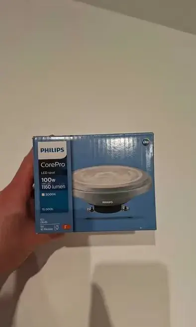Nowa żarówka LED PHILIPS CorePro 14W 3000k 1160l 830 AR111 G53 40D — praca twórcy Krzysztof na Freshwall Marketplace