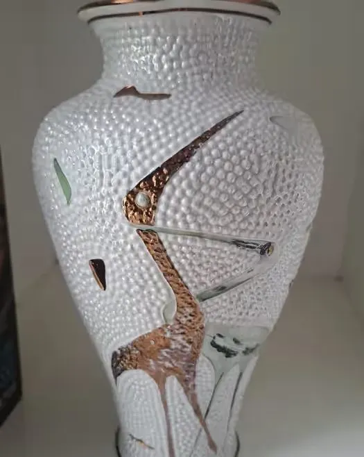 Wazon Wytwórni Wyrobów Ceramicznych — praca twórcy Mira na Freshwall Marketplace