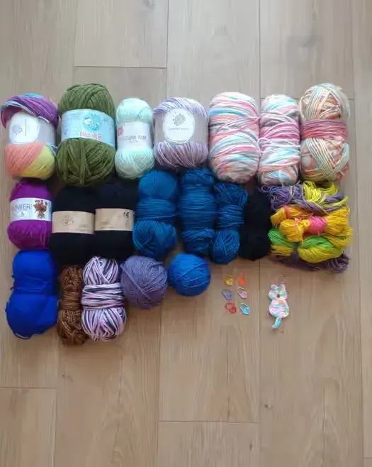 Włóczka cały zestaw — praca twórcy katharos5 na Freshwall Marketplace