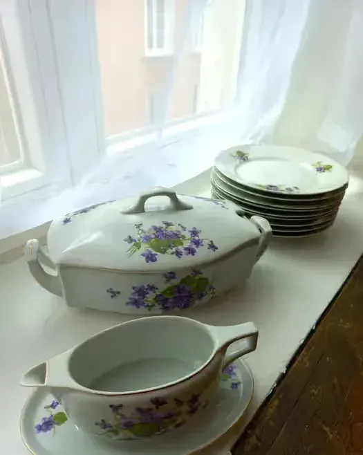 Zestaw porcelanowy ĆMIELÓW — praca twórcy Weronika na Freshwall Marketplace