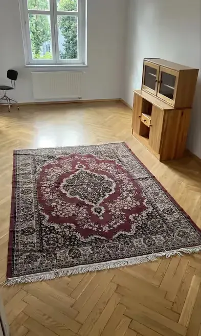 Dywan vintage perski — praca twórcy bartekchalubinski na Freshwall Marketplace