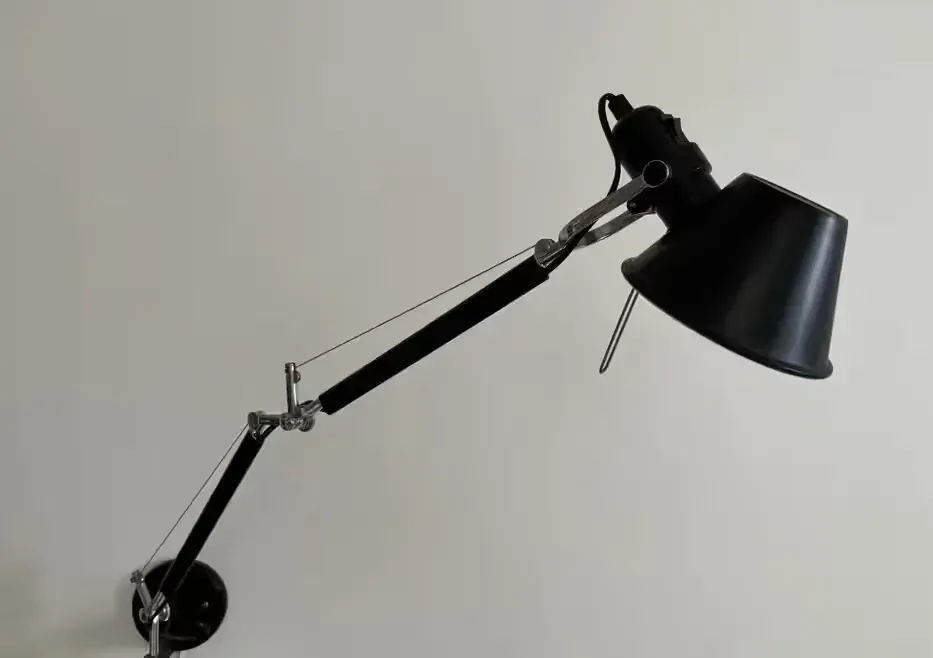 Lampa kinkiet scienny replika Artemide Tolomeo micro parete — praca twórcy Grzegorz na Freshwall Marketplace