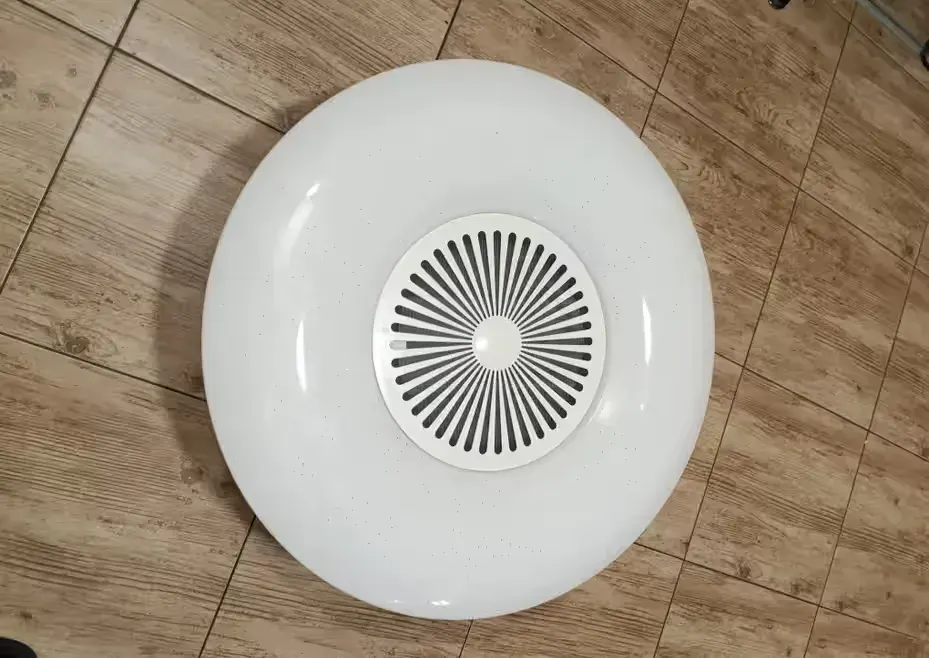 Lampa LED wentylator — praca twórcy Ewa na Freshwall Marketplace