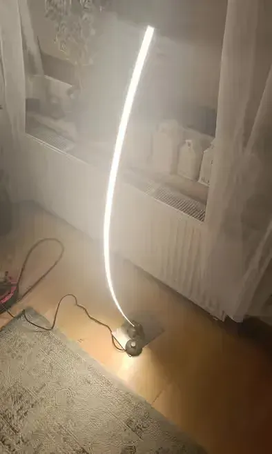 Lampa ledowa podłogowa szt. 3 — praca twórcy jan na Freshwall Marketplace