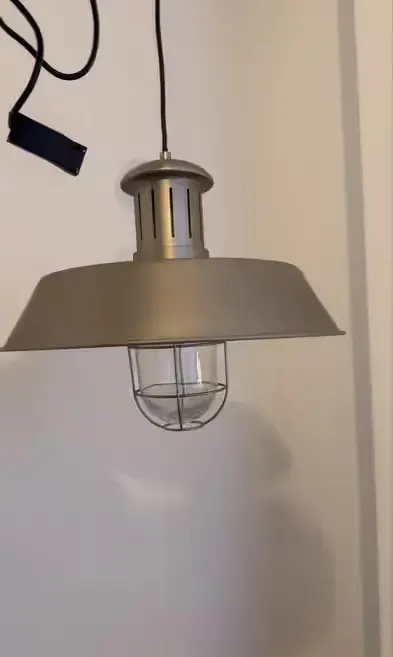 Lampa wisząca sufitowa — praca twórcy rzeczyzkomodu na Freshwall Marketplace