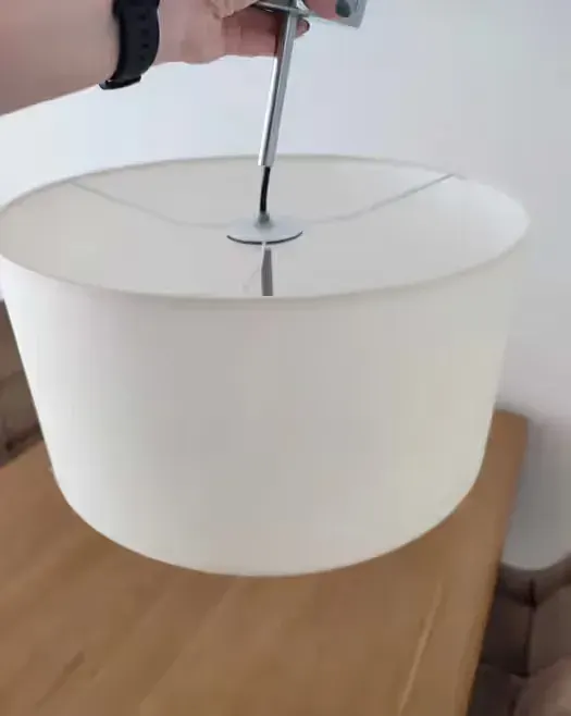 Lampa wisząca z abażurem, kremowa lub czarna — praca twórcy Małgorzata na Freshwall Marketplace